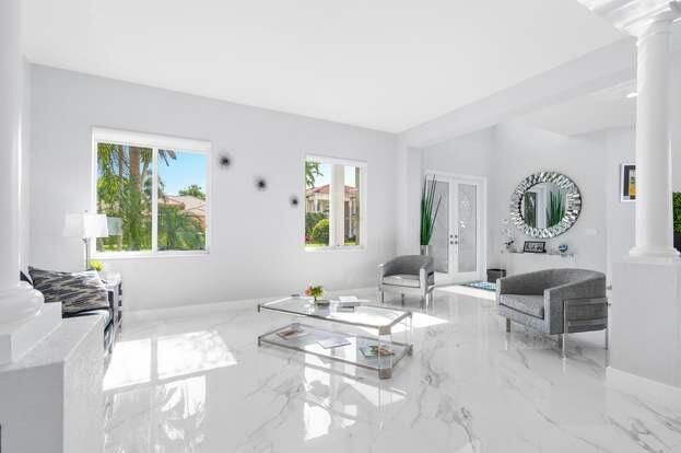 For Rent: $15,500 (5 beds, 4 baths, 4293 Square Feet)