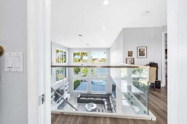 For Rent: $15,500 (5 beds, 4 baths, 4293 Square Feet)