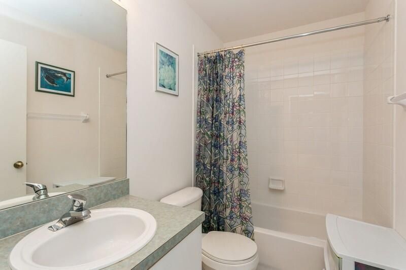 待售: $325,000 (2 贝兹, 2 浴室, 1233 平方英尺)