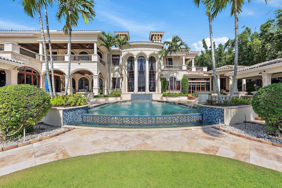 待售: $27,900,000 (7 贝兹, 10 浴室, 17440 平方英尺)