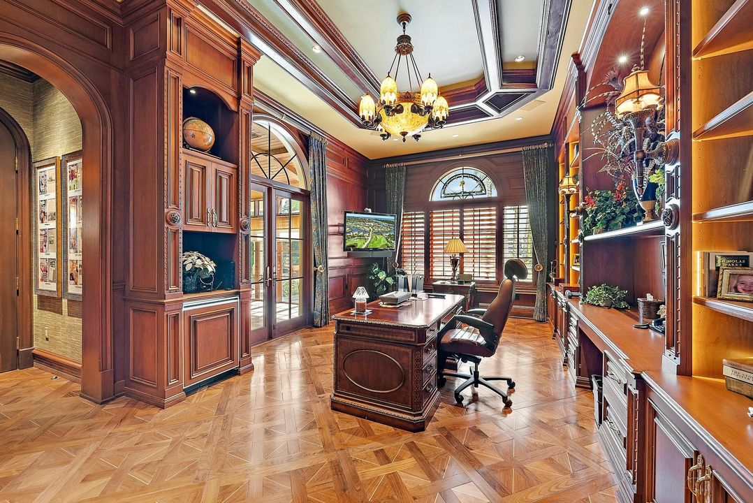 待售: $27,900,000 (7 贝兹, 10 浴室, 17440 平方英尺)