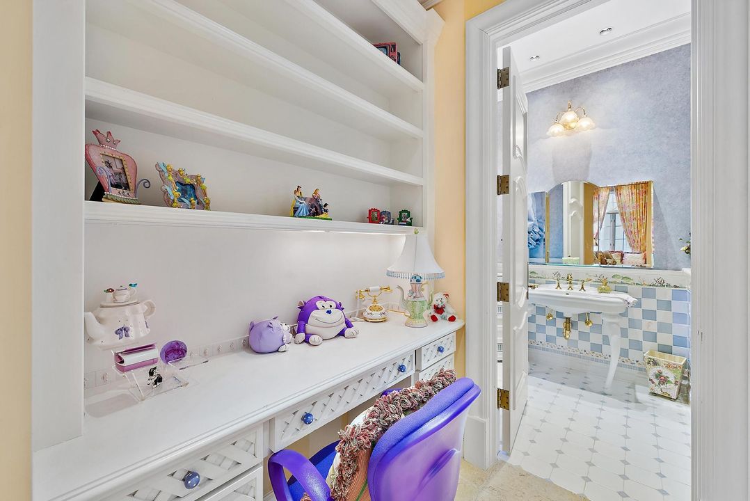 待售: $27,900,000 (7 贝兹, 10 浴室, 17440 平方英尺)