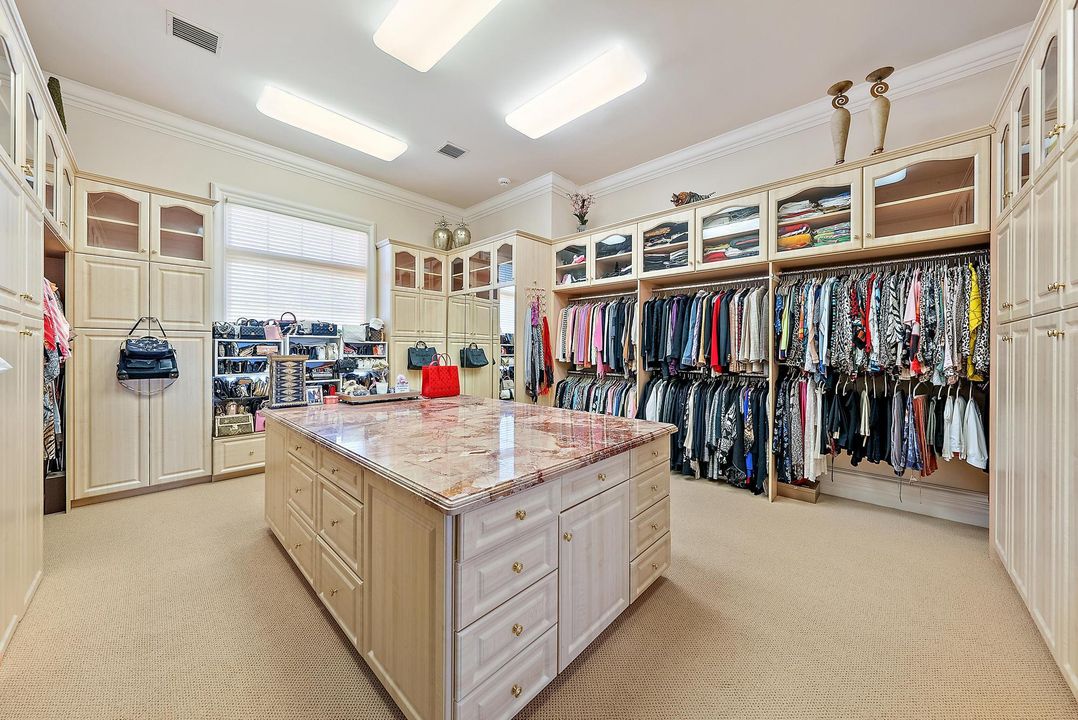 待售: $27,900,000 (7 贝兹, 10 浴室, 17440 平方英尺)