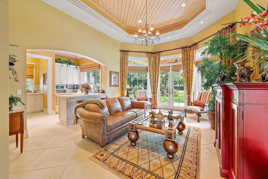 待售: $27,900,000 (7 贝兹, 10 浴室, 17440 平方英尺)