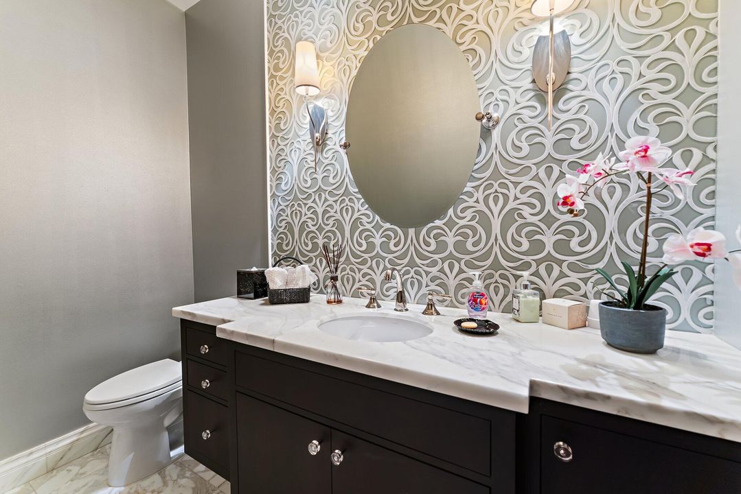 Active With Contract: $2,950,000 (4 beds, 5 baths, 5540 Square Feet)