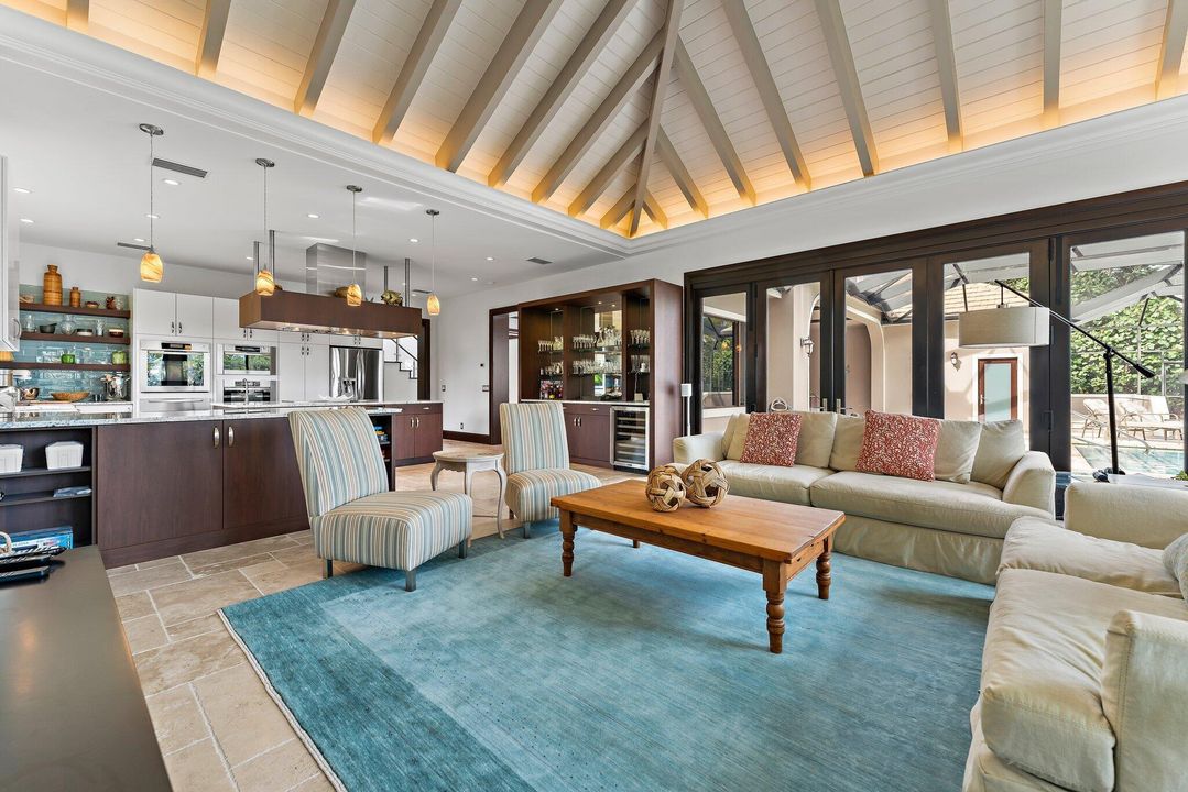 Active With Contract: $2,950,000 (4 beds, 5 baths, 5540 Square Feet)