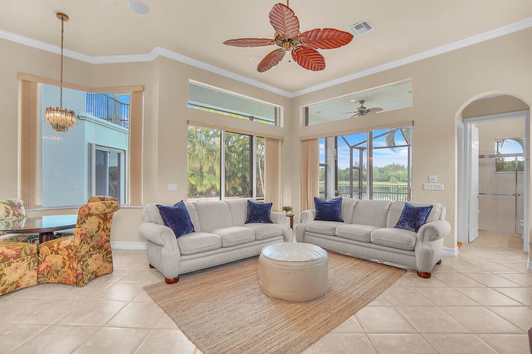 For Sale: $1,275,000 (4 beds, 4 baths, 3732 Square Feet)