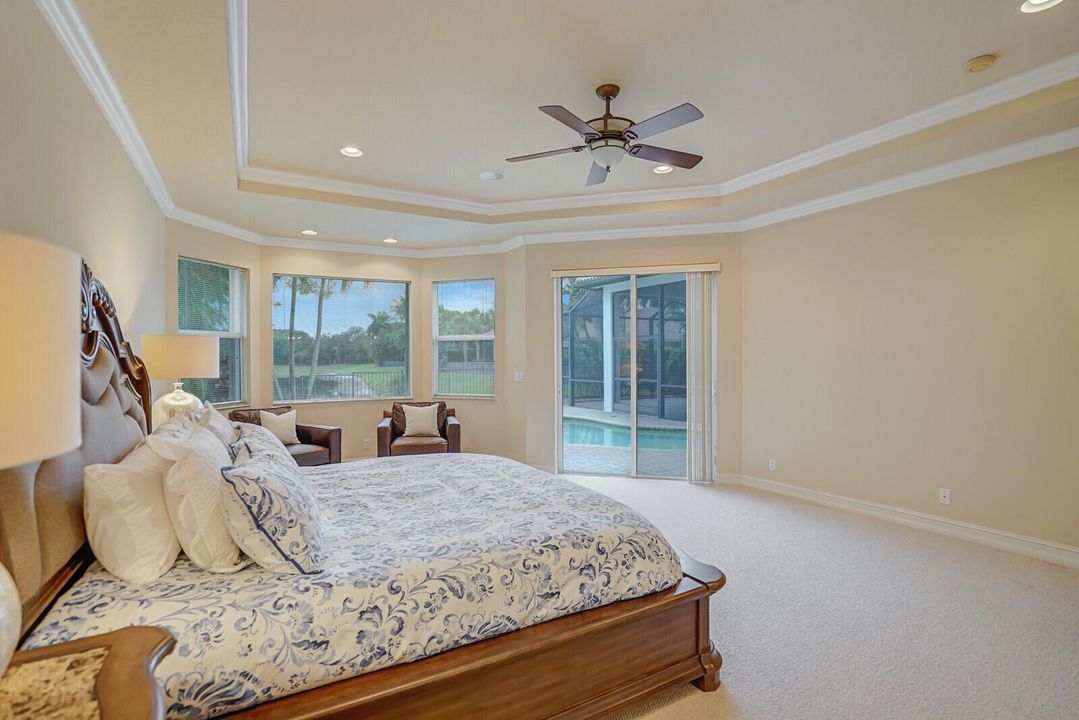 For Sale: $1,275,000 (4 beds, 4 baths, 3732 Square Feet)