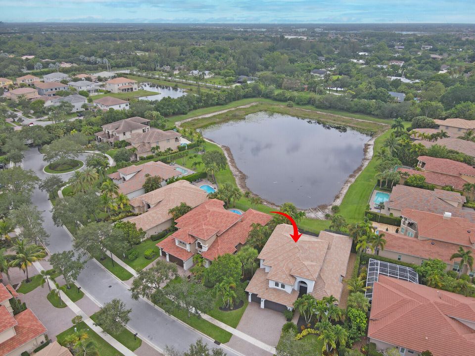 For Sale: $1,275,000 (4 beds, 4 baths, 3732 Square Feet)