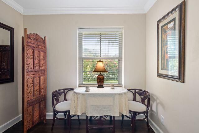 Active With Contract: $2,600,000 (3 beds, 2 baths, 1723 Square Feet)