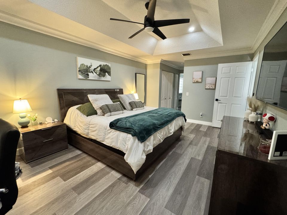 出租: $4,550 (3 贝兹, 2 浴室, 1795 平方英尺)