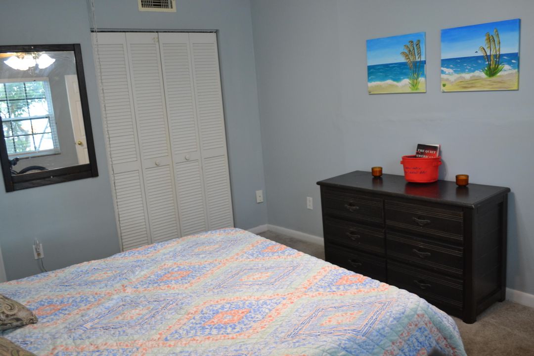 For Sale: $179,000 (2 beds, 2 baths, 875 Square Feet)