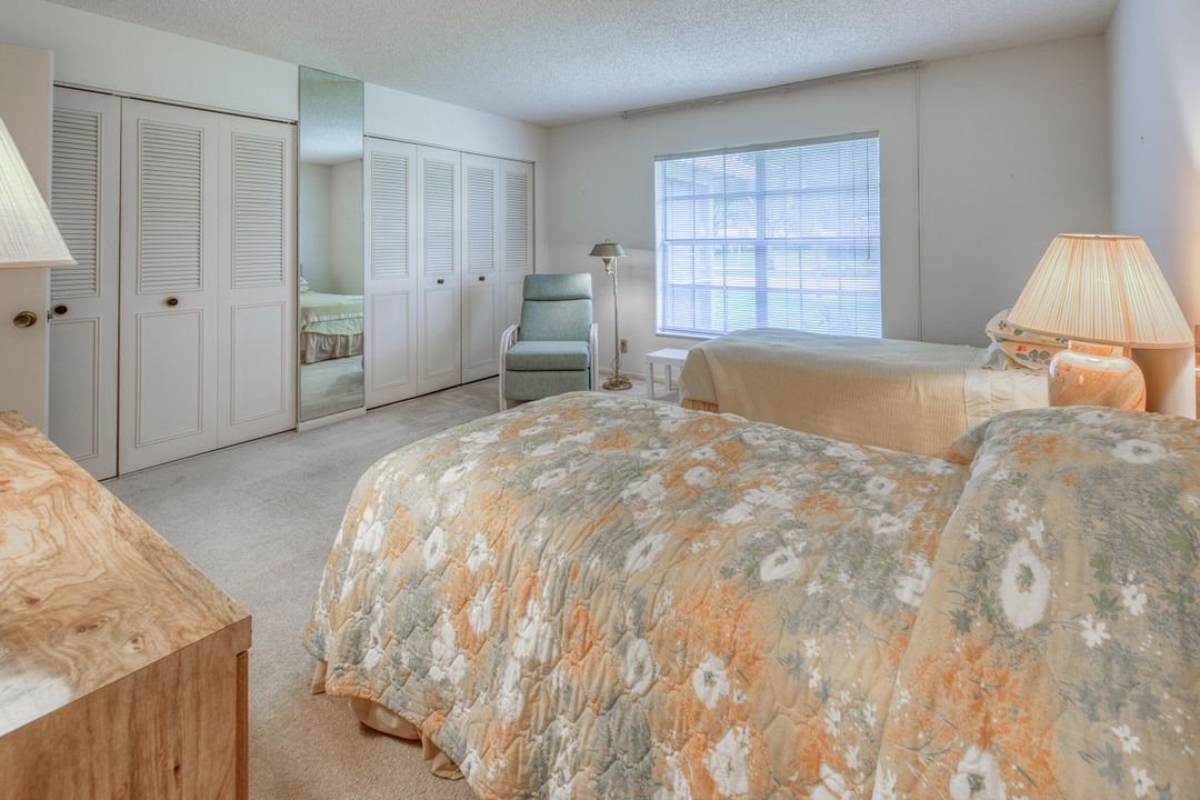 合同活跃: $148,000 (2 贝兹, 2 浴室, 1088 平方英尺)