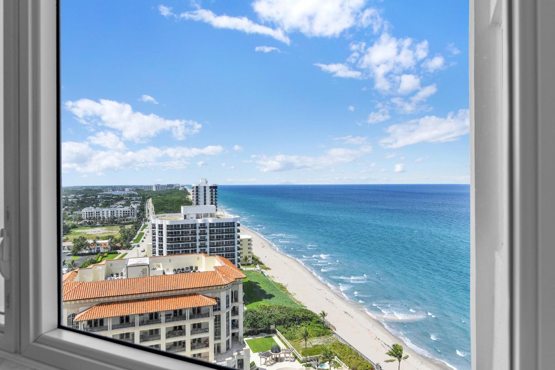 合同活跃: $10,000 (2 贝兹, 2 浴室, 1446 平方英尺)