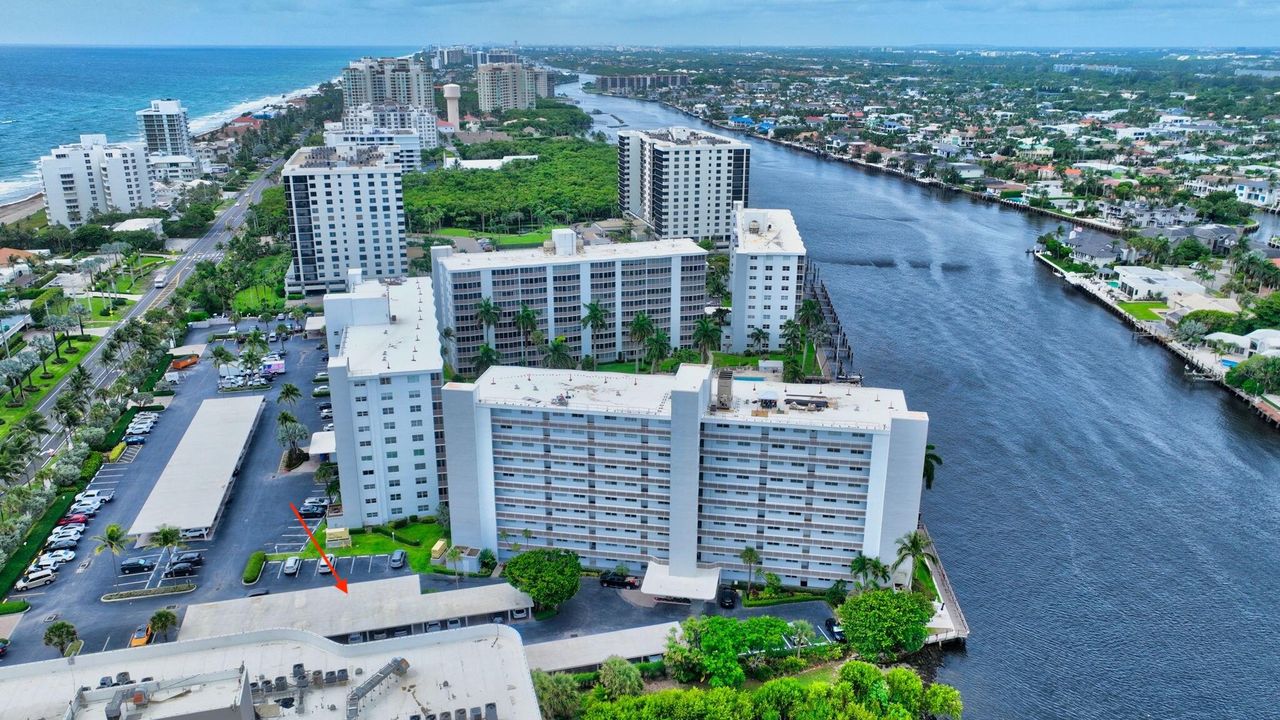 Под контрактом: $7,500 (2 спален, 2 ванн, 1201 Квадратных фут)