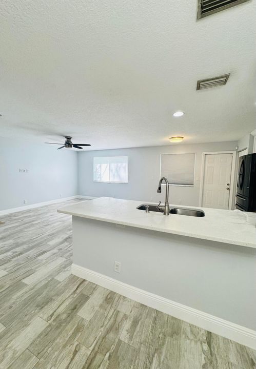 Recently Rented: $3,300 (4 beds, 3 baths, 1901 Square Feet)