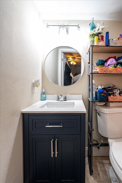 Activo con contrato: $125,000 (2 camas, 2 baños, 744 Pies cuadrados)