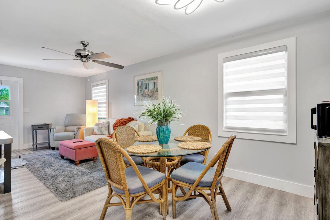 Под контрактом: $2,300 (2 спален, 1 ванн, 1013 Квадратных фут)