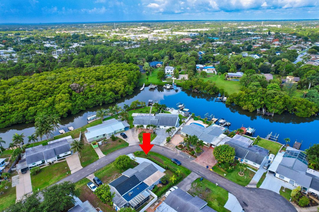 Под контрактом: $2,300 (2 спален, 1 ванн, 1013 Квадратных фут)