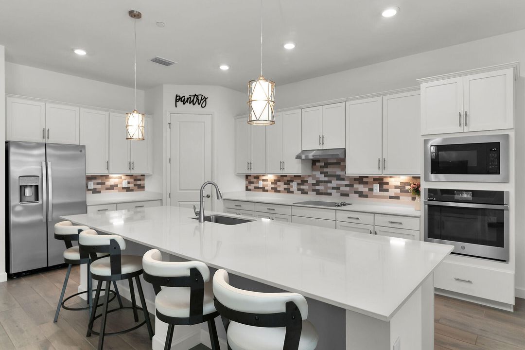 For Sale: $650,000 (3 beds, 3 baths, 2445 Square Feet)