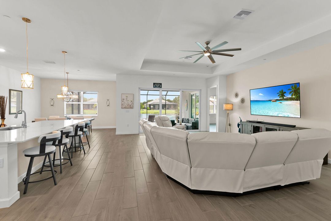 For Sale: $650,000 (3 beds, 3 baths, 2445 Square Feet)