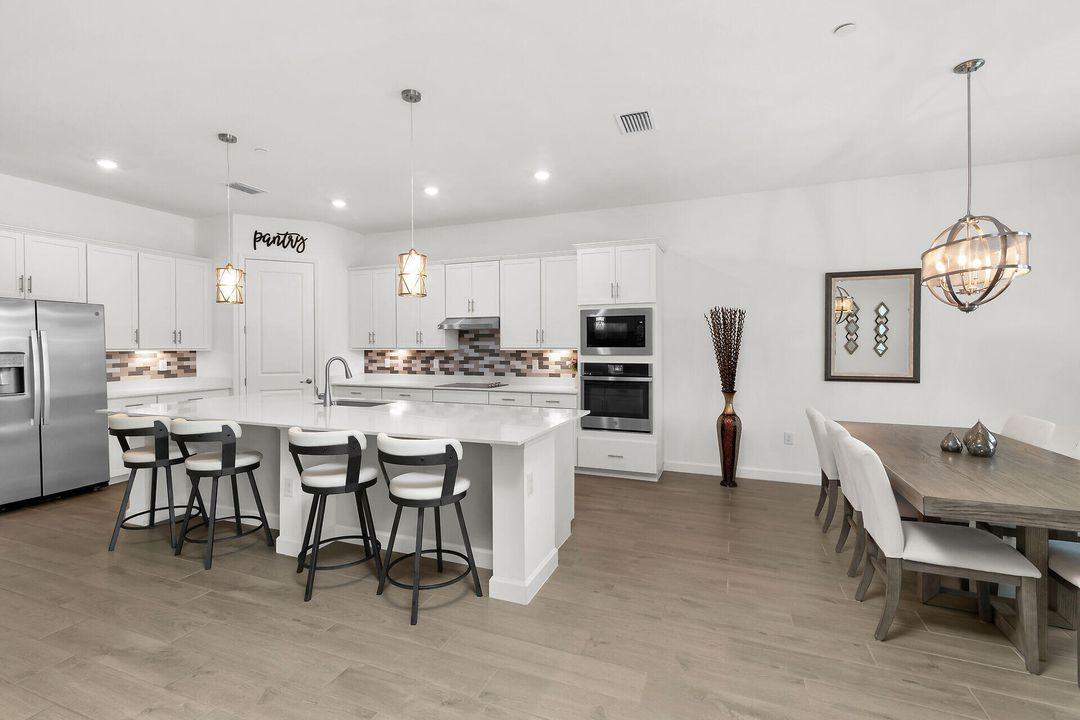 For Sale: $650,000 (3 beds, 3 baths, 2445 Square Feet)