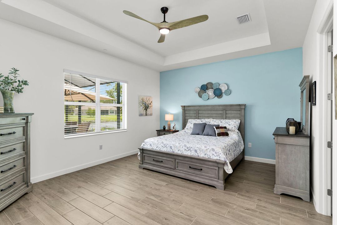 For Sale: $650,000 (3 beds, 3 baths, 2445 Square Feet)