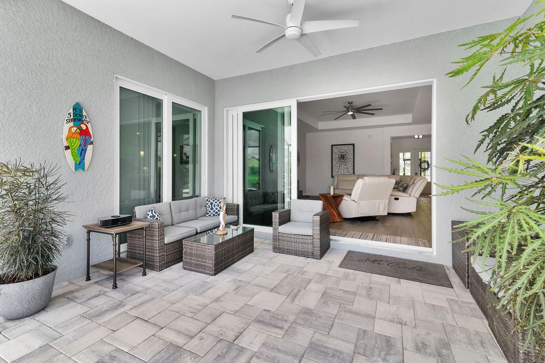 For Sale: $650,000 (3 beds, 3 baths, 2445 Square Feet)