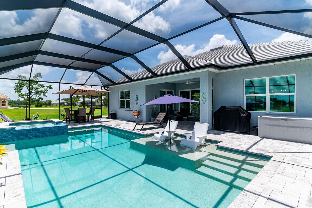 For Sale: $650,000 (3 beds, 3 baths, 2445 Square Feet)