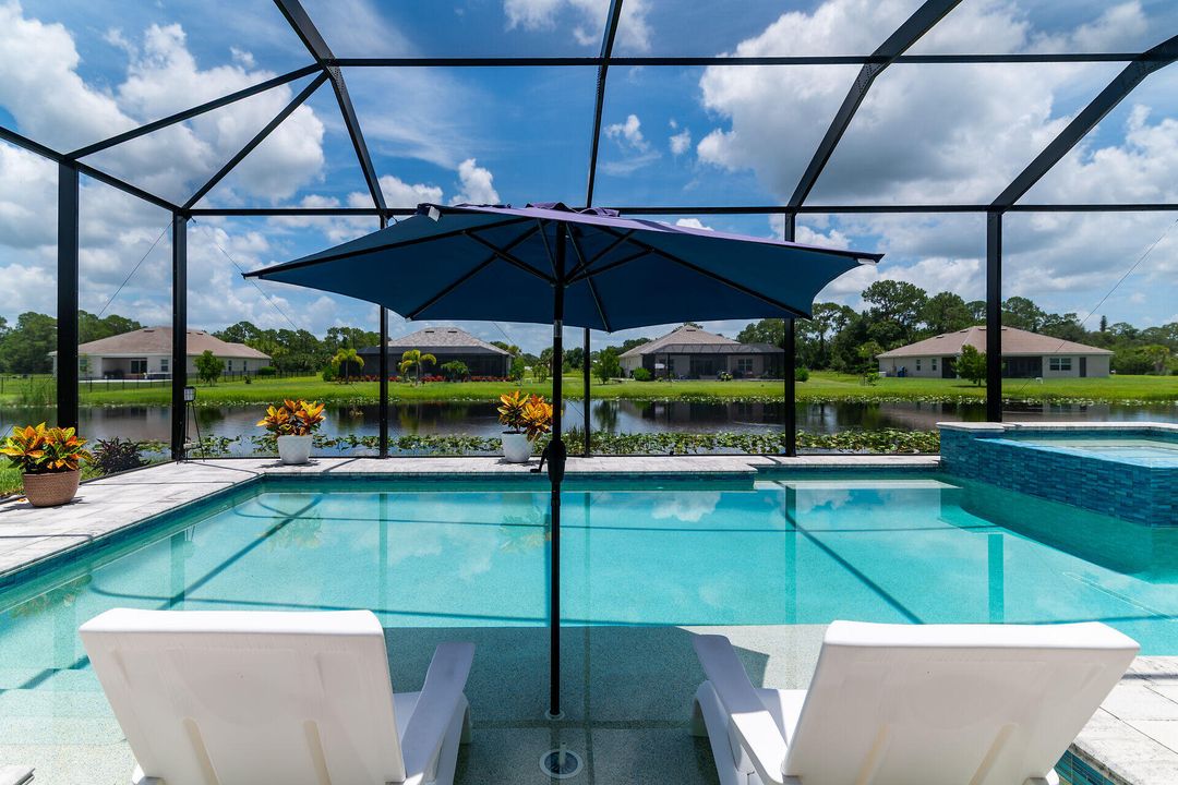 For Sale: $650,000 (3 beds, 3 baths, 2445 Square Feet)