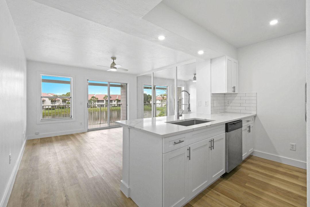 For Sale: $209,500 (1 beds, 1 baths, 502 Square Feet)