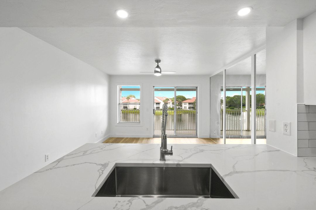 For Sale: $209,500 (1 beds, 1 baths, 502 Square Feet)