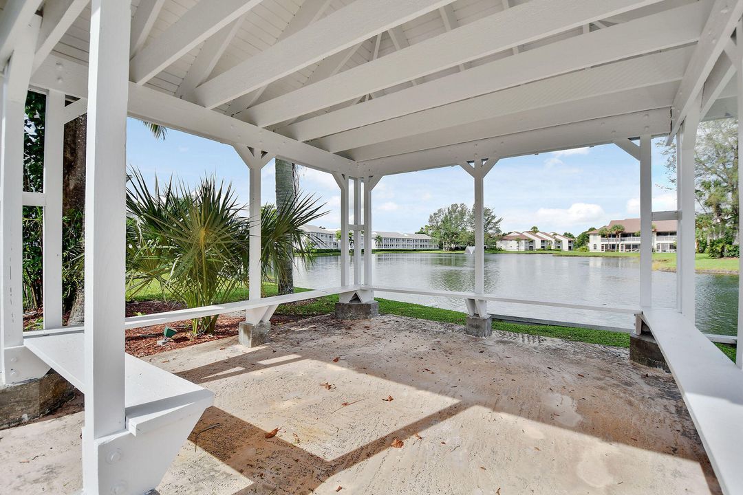 For Sale: $209,500 (1 beds, 1 baths, 502 Square Feet)