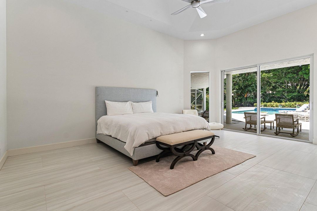 For Sale: $3,999,999 (4 beds, 3 baths, 4205 Square Feet)