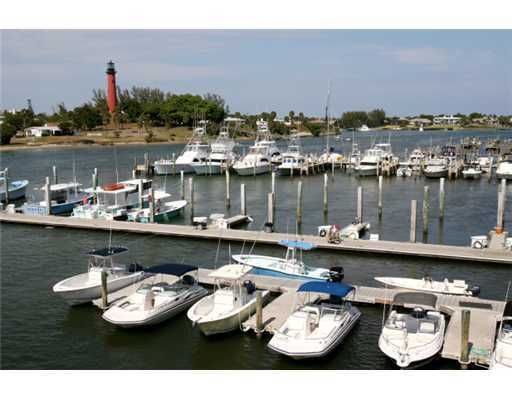 Activo con contrato: $435,000 (3 camas, 2 baños, 1854 Pies cuadrados)