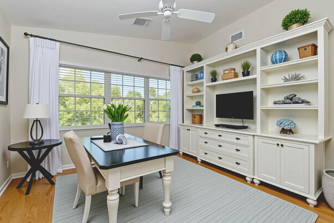 Active With Contract: $175,000 (2 beds, 2 baths, 1396 Square Feet)