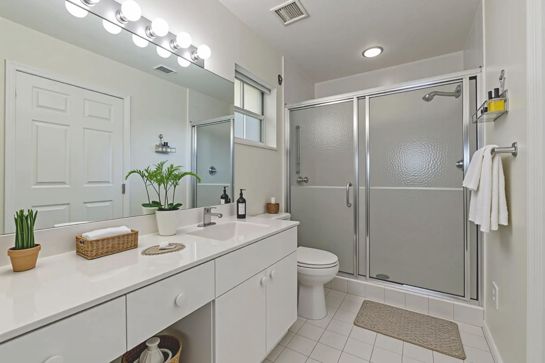 Active With Contract: $175,000 (2 beds, 2 baths, 1396 Square Feet)