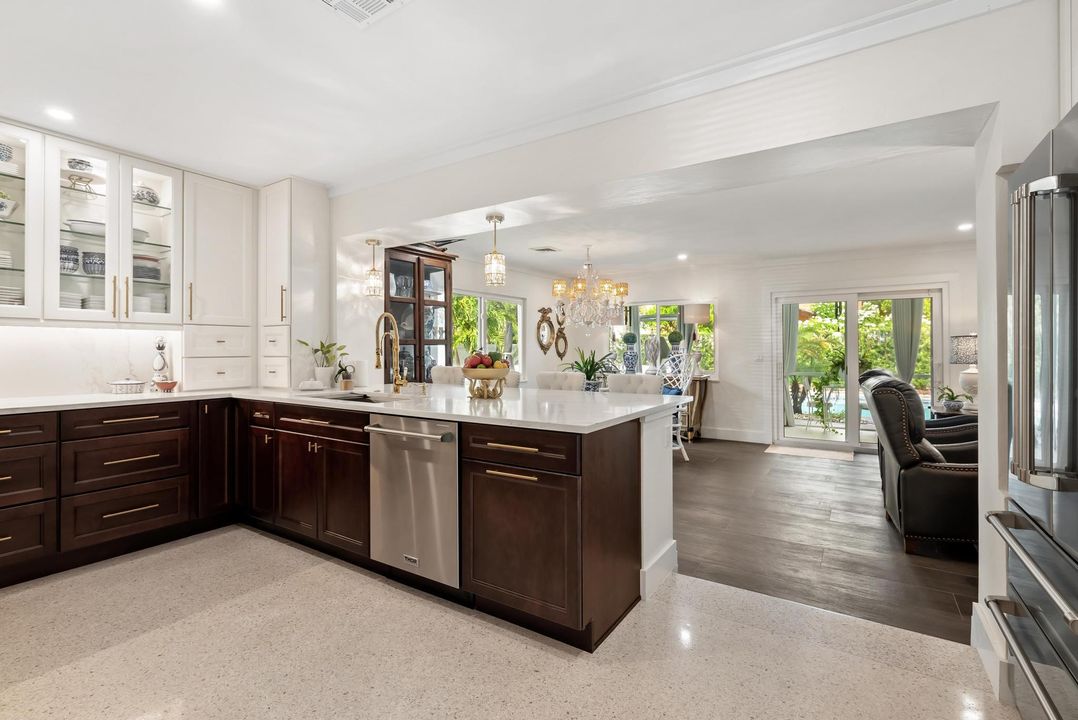 For Sale: $1,795,000 (3 beds, 3 baths, 1915 Square Feet)