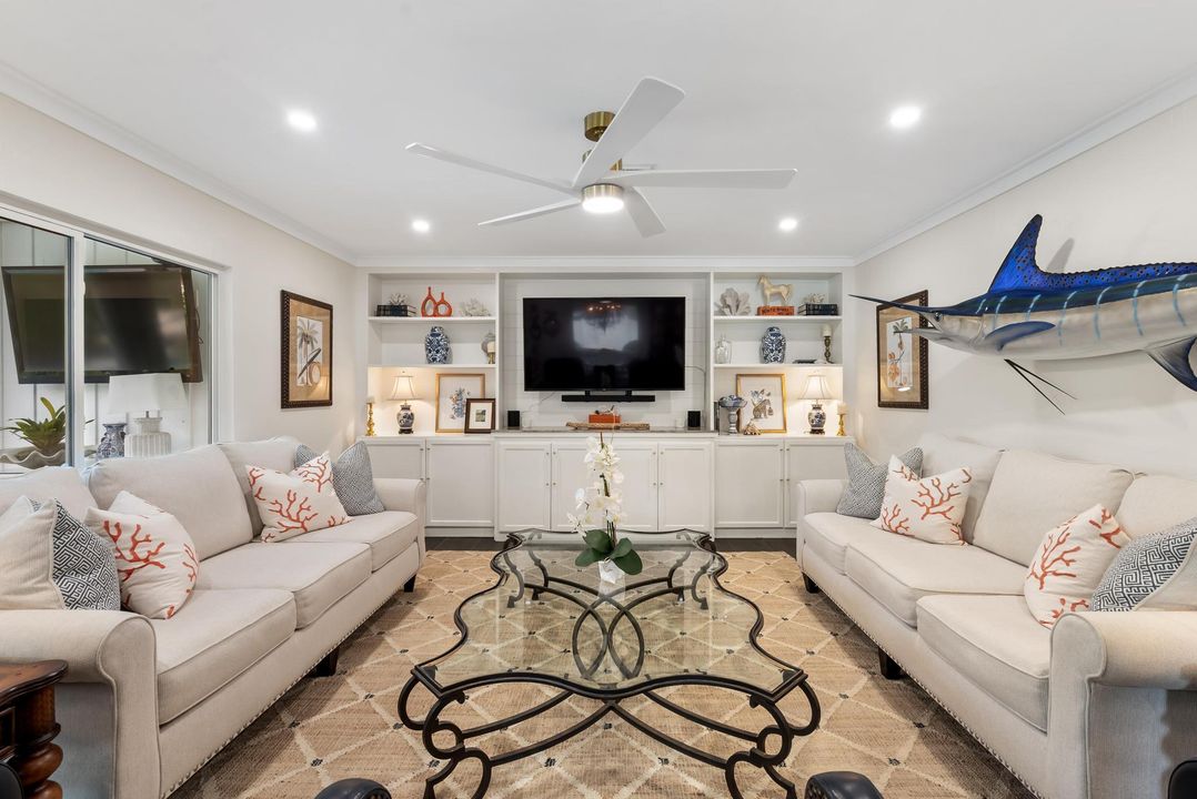 For Sale: $1,795,000 (3 beds, 3 baths, 1915 Square Feet)