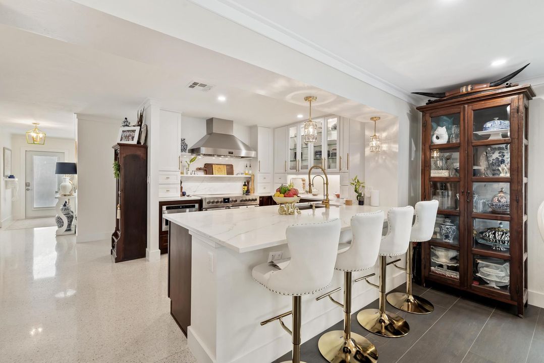 For Sale: $1,795,000 (3 beds, 3 baths, 1915 Square Feet)