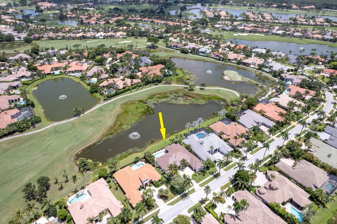 Active With Contract: $2,199,000 (4 beds, 4 baths, 4150 Square Feet)