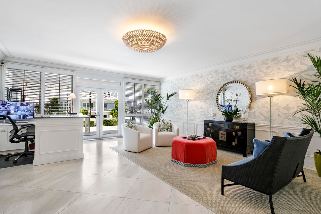 Active With Contract: $3,400,000 (2 beds, 2 baths, 2076 Square Feet)