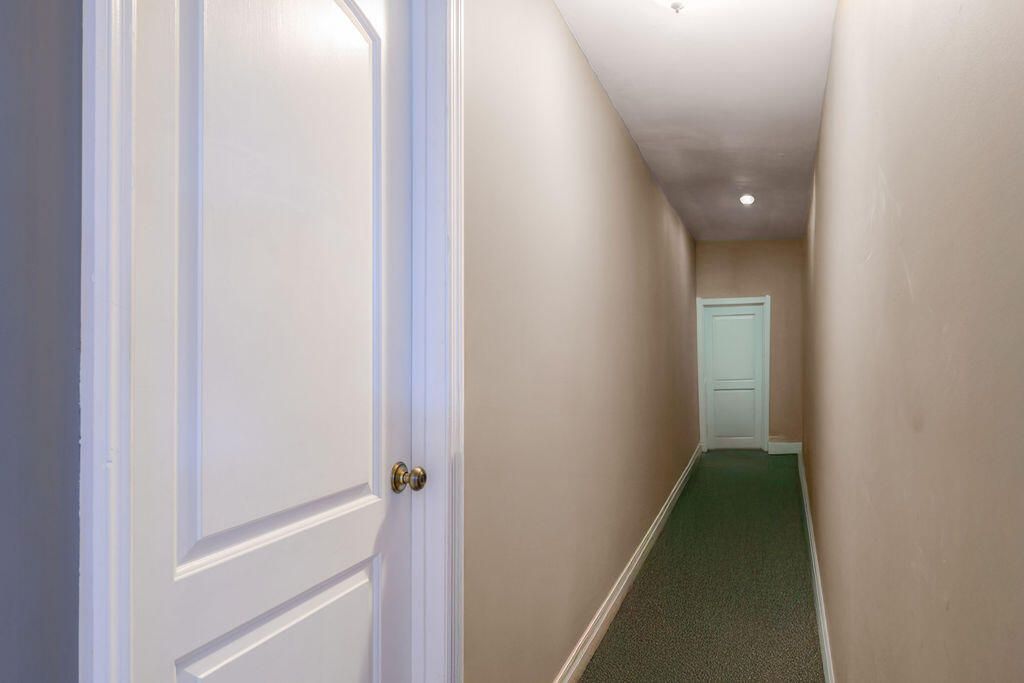 For Sale: $359,000 (4 beds, 3 baths, 2333 Square Feet)