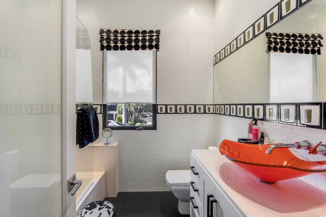 En Venta: $14,995,000 (6 camas, 8 baños, 5550 Pies cuadrados)