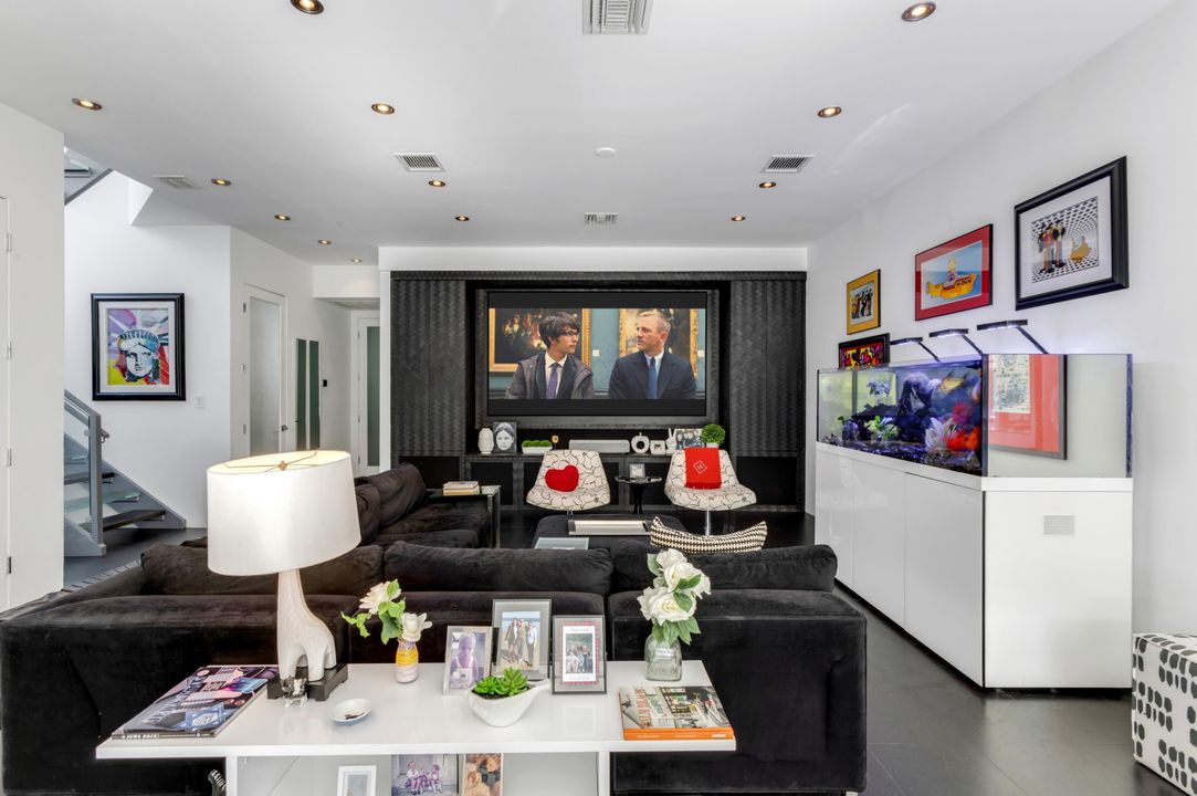 En Venta: $14,995,000 (6 camas, 8 baños, 5550 Pies cuadrados)