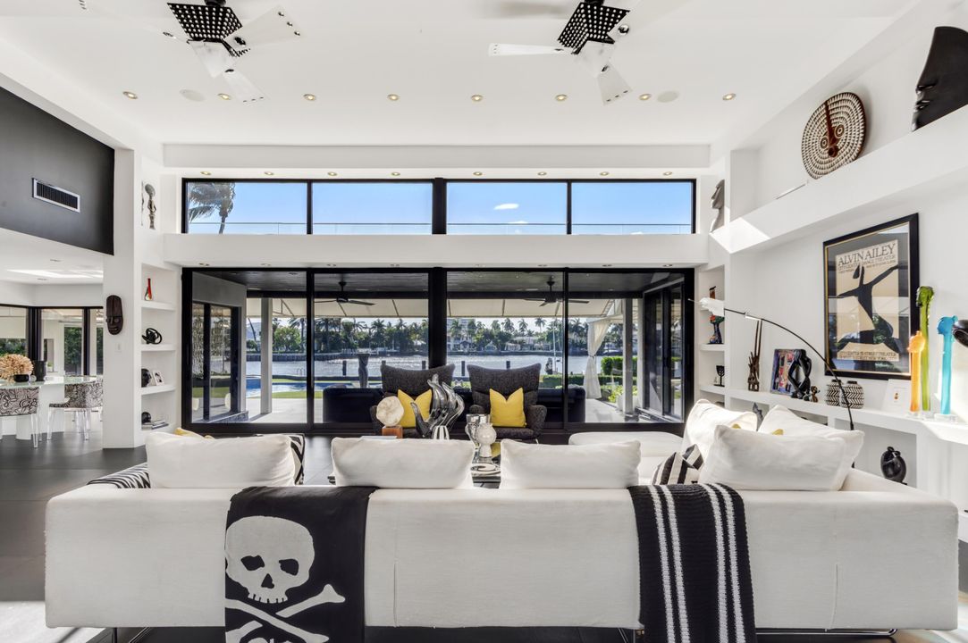 En Venta: $14,995,000 (6 camas, 8 baños, 5550 Pies cuadrados)