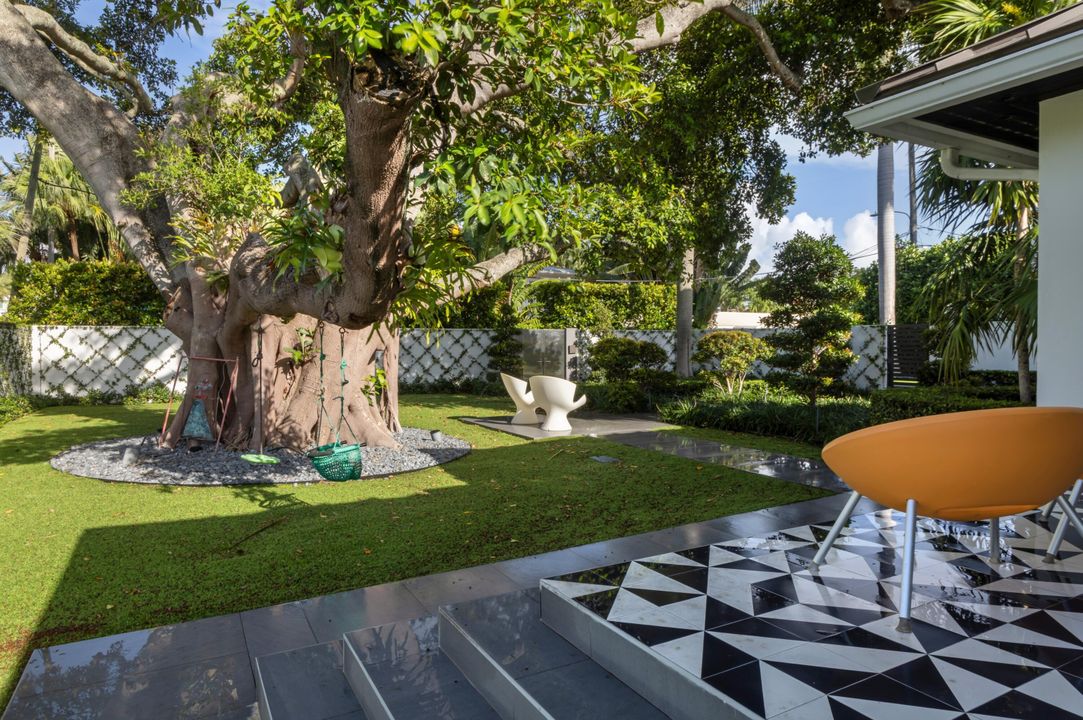 En Venta: $14,995,000 (6 camas, 8 baños, 5550 Pies cuadrados)