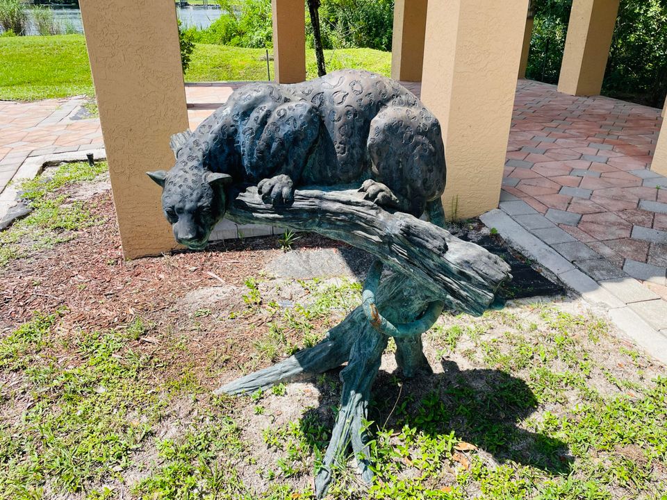 For Sale: $650,000 (3 beds, 3 baths, 2445 Square Feet)