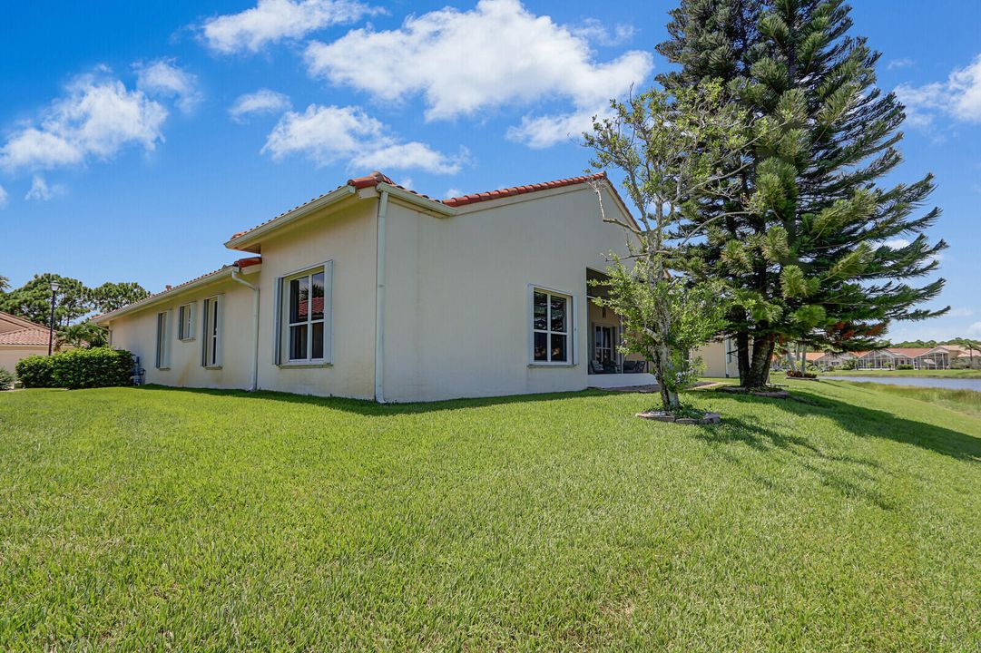 待售: $499,000 (3 贝兹, 2 浴室, 2426 平方英尺)