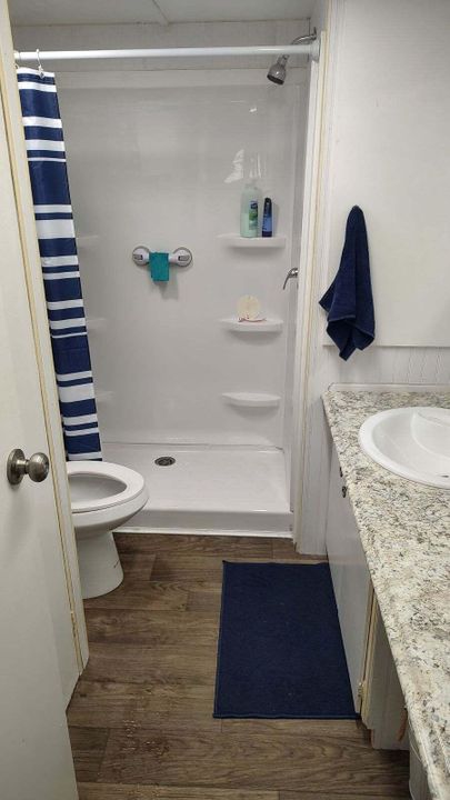 出租: $1,875 (2 贝兹, 1 浴室, 1299 平方英尺)